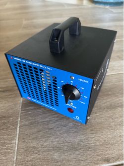 Ozone generator