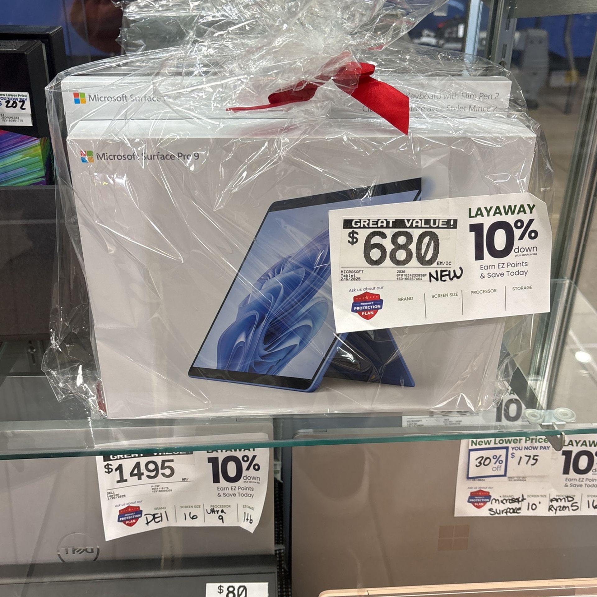 Microsoft Surface Pro 9 W/ Keyboard