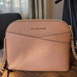 MICHAEL KORS Medium Dome Crossbody Bag
