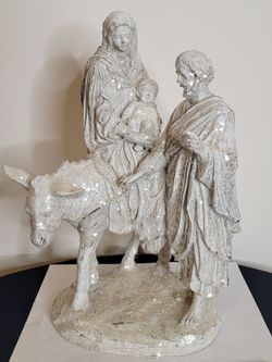 Large 13" Holy Family / Flight into Egypt Figurine