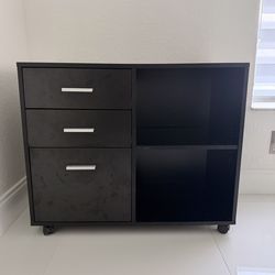 Desk/Cabinet
