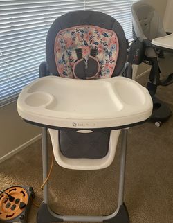 Baby Trend High Chair