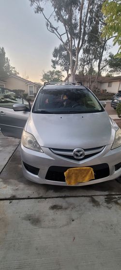 2009 Mazda 5