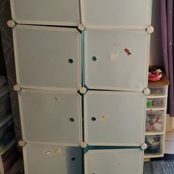 8 Cube Wardrobe,  Shelves 