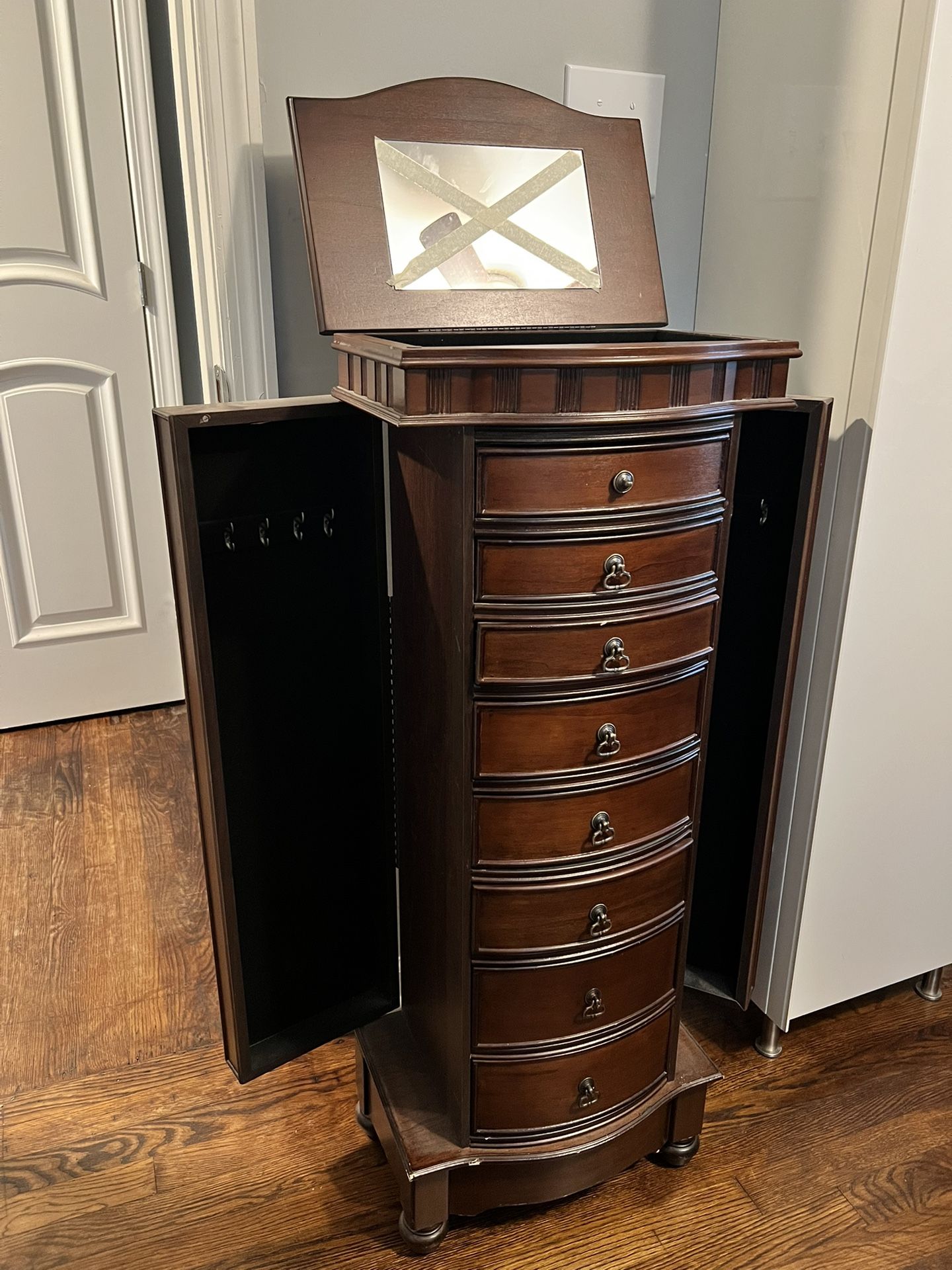 Standing Jewelry Armoire