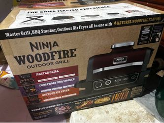 Ninja Wood Fire outdoor grill