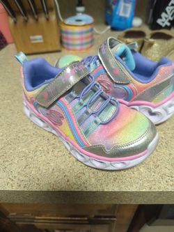 Like New- Sketchers Kids Tennis  Shoes-Light Up Hearts
