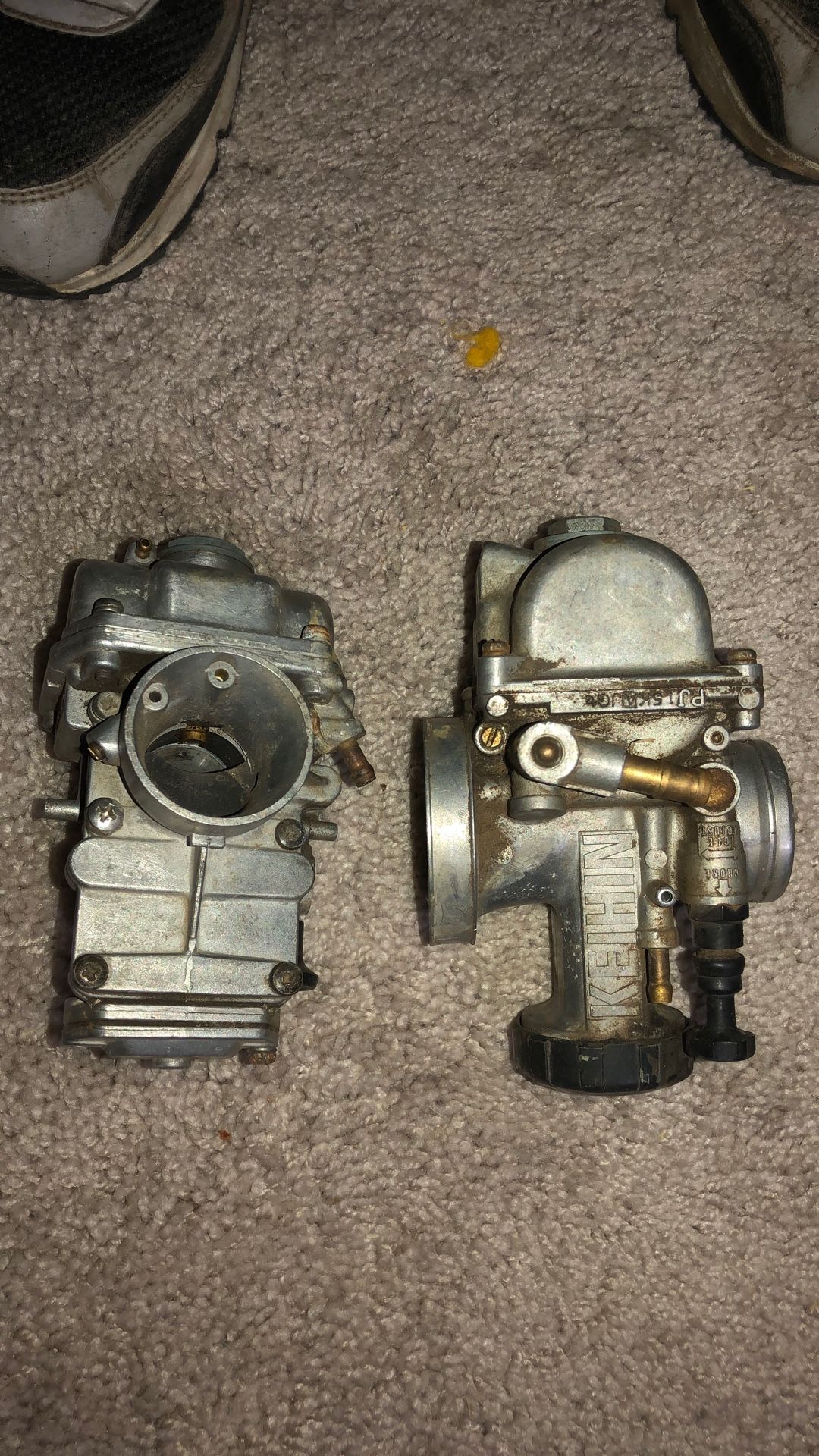 dirt Bike Carb And Fox Racing Gear