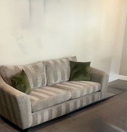 Sofa and 2 Matching Chairs