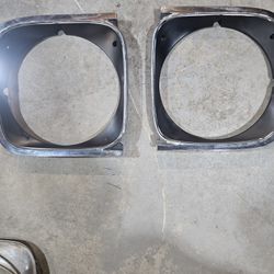 1972 CHEVELLE EL CAMINO HEADLIGHT BEZEL