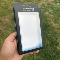 Gradedguard Snowfall