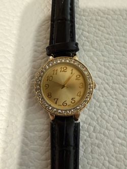 Quartz woman's watch