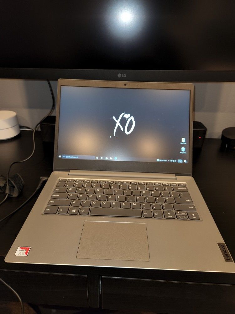 Lenovo 14 Inch Laptop IdeaPad Slim 1. Very Good Condition