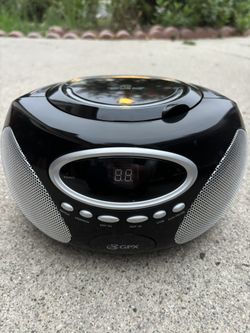 GPX CD Boombox With AM/FM Radio