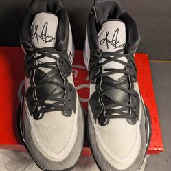 Nike Kyrie Infinity TB Men's Promo Black/White DX6653-100 Size 15.5