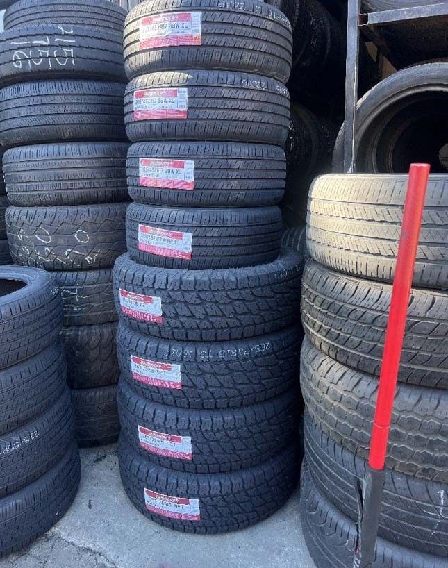 4 Brand New Tires 215/50/17 Land Spider Tires