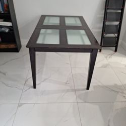 Free Dinning Room Table