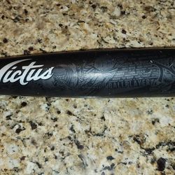 Victus Nox 33/30 BBCOR Bat