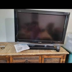 32 Inch SHARP TV WITH BOOKLET