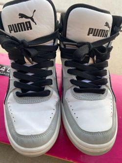 Pumas shoes youth size 5