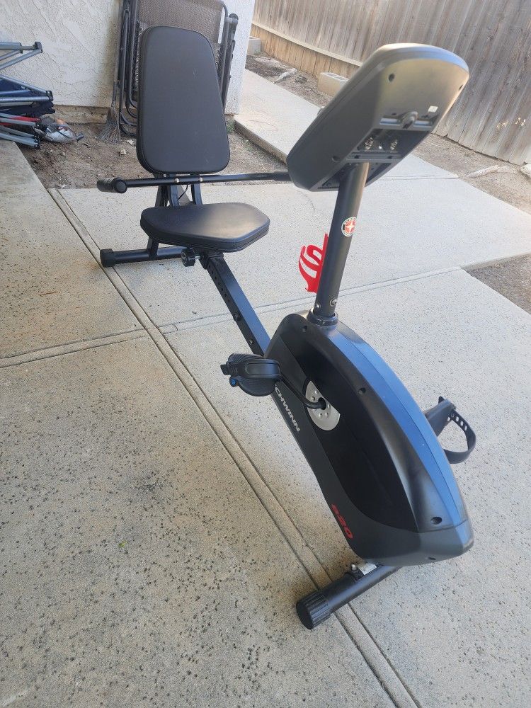HOT Stationary Bikes Schwinn 820 Recumbent Bike Schwinn A20