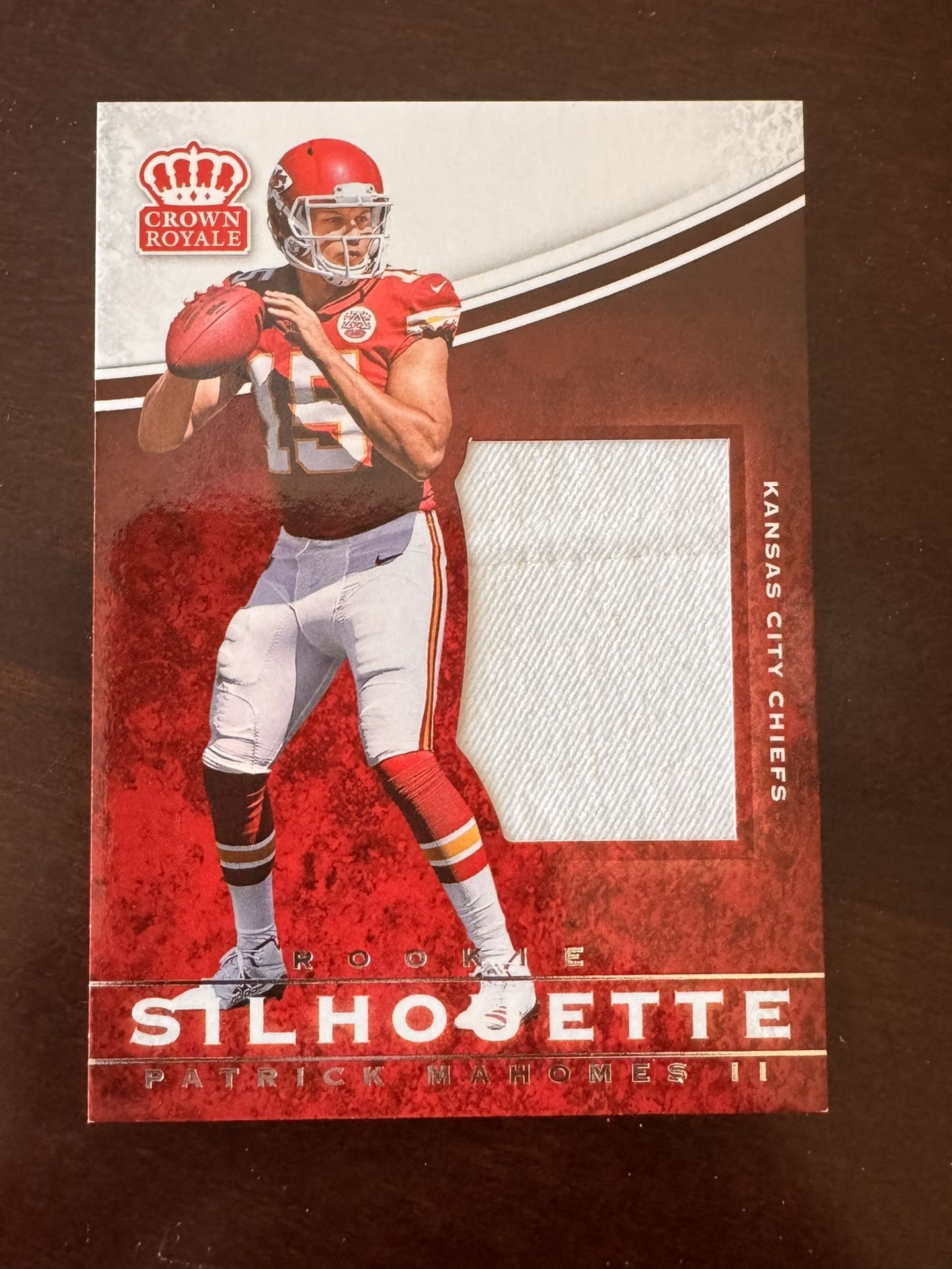 2017 Patrick Mahomes Crown Royale Silhouette Game Worn Patch Kansas City Chiefs