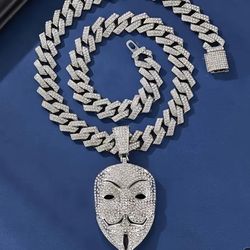 Chain & Pendant