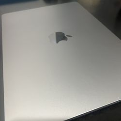 Apple MacBook 