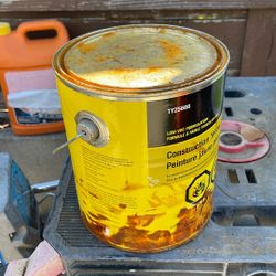 John Deere yellow paint
