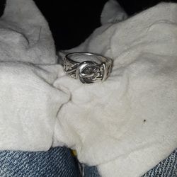 James Avery Size 6