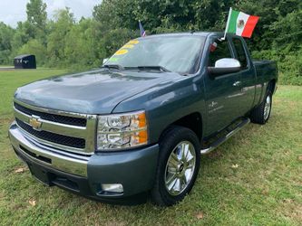 2011 Chevy Silverado cabina extendida **DP 1990**