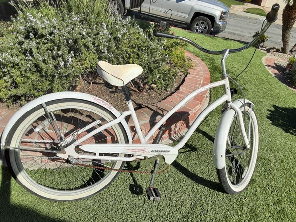 fuji touring bike 2019