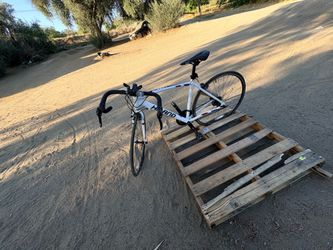 Brand NEW Hiland Alliance 1.0 Road Bike - 700C Commuter / Fitness