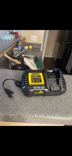 Cargador dewalt 6 amperios