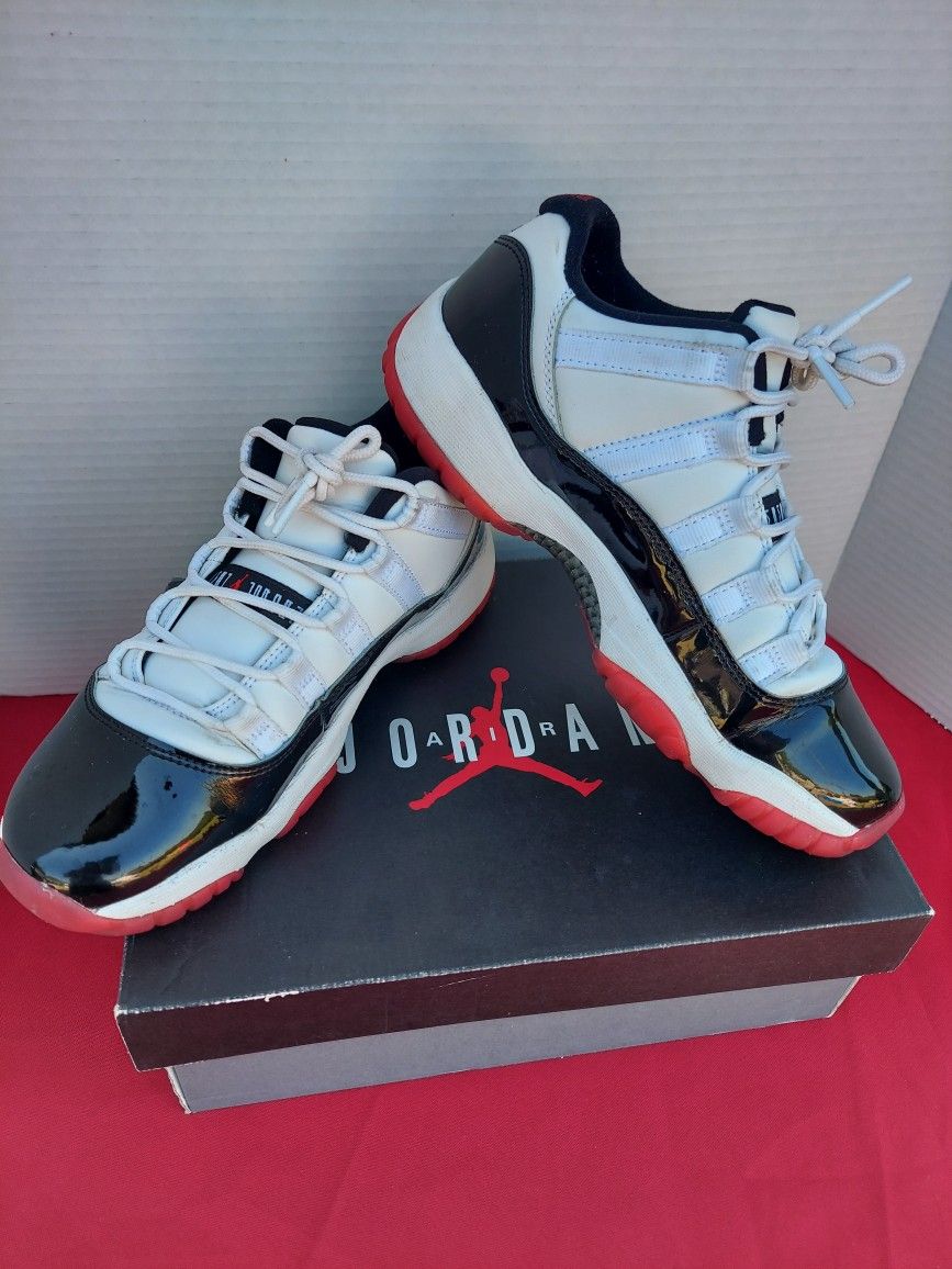 Nike Air Jordan 11 Retro Low GS White University Red White