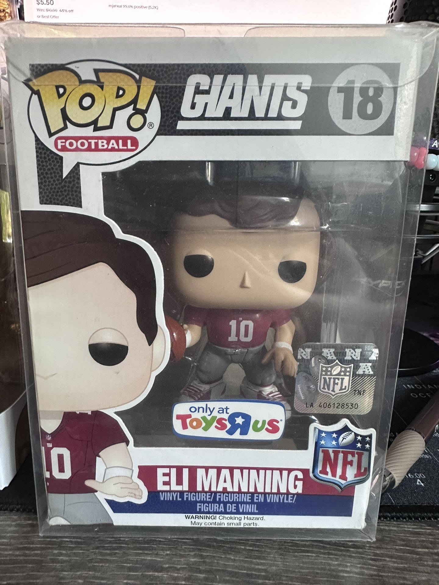 Eli Manning Toys R Us Exclusive! (VAULTED)