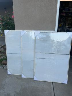Three piece photo neutral color