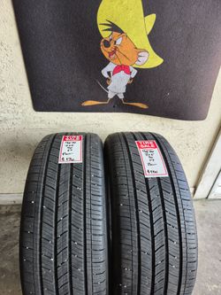 215/50/17 Michelin Tires (2)