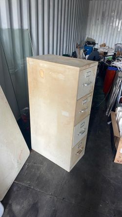 Four Drawer Filing Cabinet In Good Shape