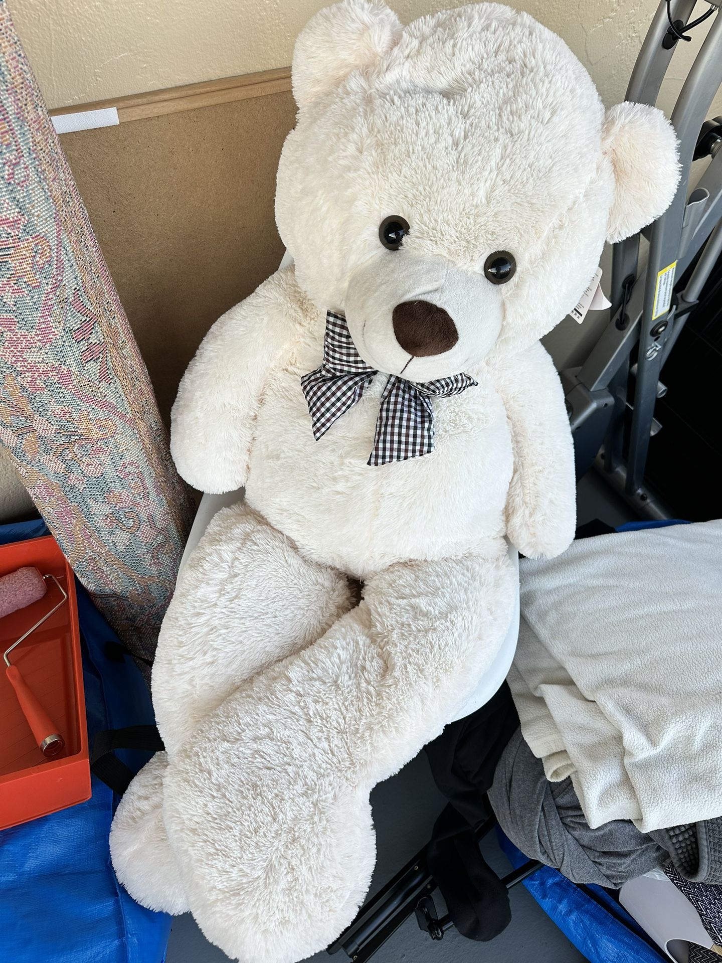 Giant Stuffed Bear
