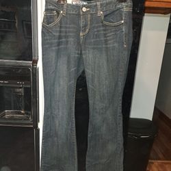 Mossimo Supply Com. Boot cut 7 