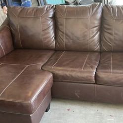 Leather Ottoman Couch With Pull Out Bed 