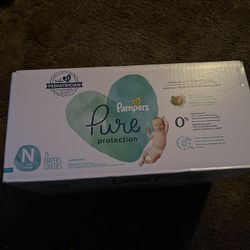 Pampers Diapers SIZE NEWBORN 