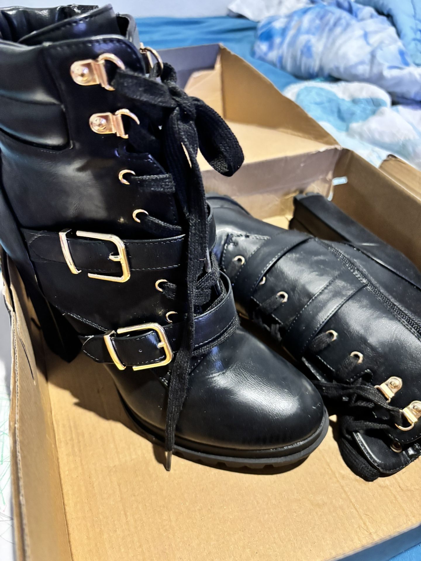 Cute Black Boots