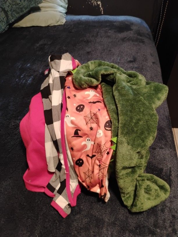 Med Size Dog Clothes.For Fun