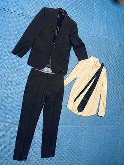 Calvin Klein Black Suit Complete Set Slim