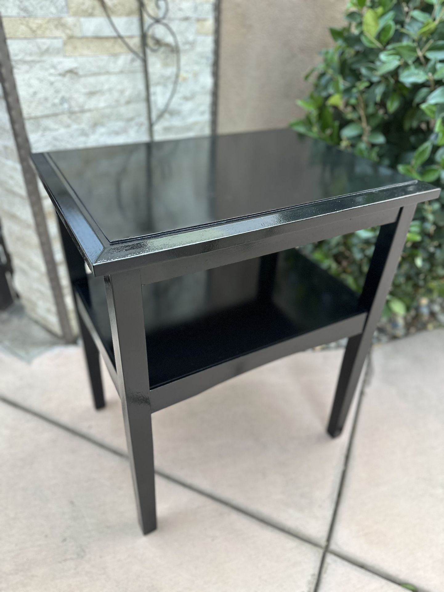 End table