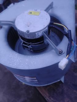 Air Conditioner Blowing Fan