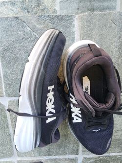 Hoka shoes female