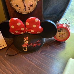 Classic Walt Disney Minnie Mouse Hat